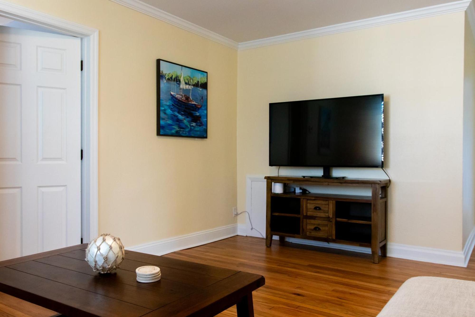Walk To The Beach! Two Bedroom Unit In The Heart Of Jax Beach Джэксонвилл-Бич Экстерьер фото